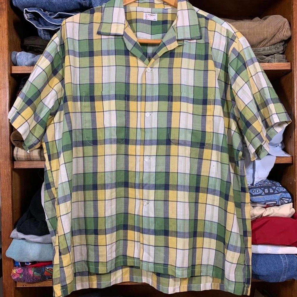Vintage boxy 60s 70s towncraft Loop Collar Plaid Mod Button